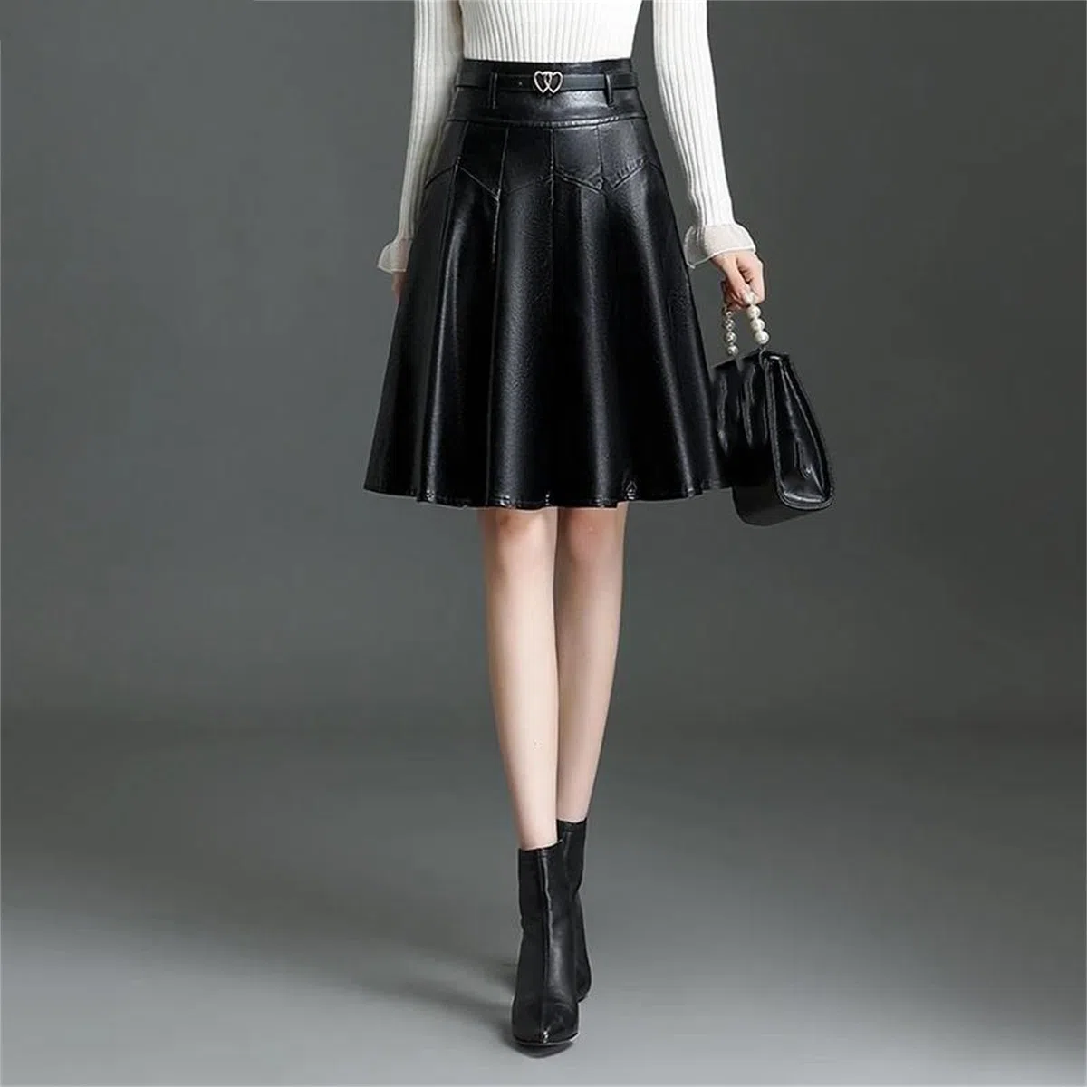 Falda de piel sintética para mujer, para otoño e invierno, cintura alta, elegante, corta, plisada, falda para botas