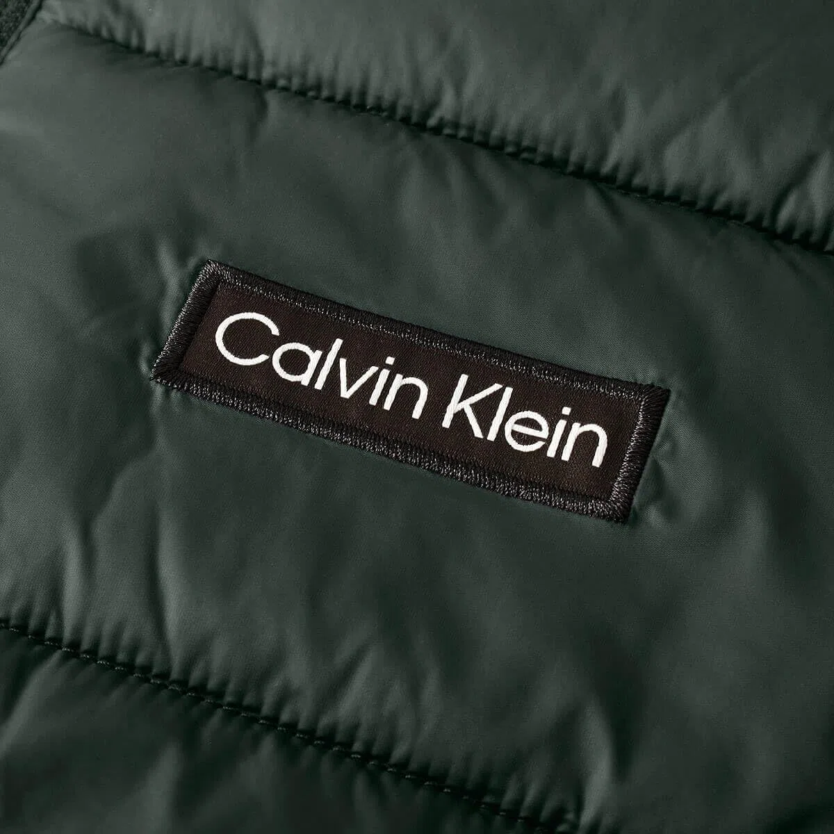 Calvin Klein Chaqueta acolchada plegable cremallera 2026 Adventure hombre