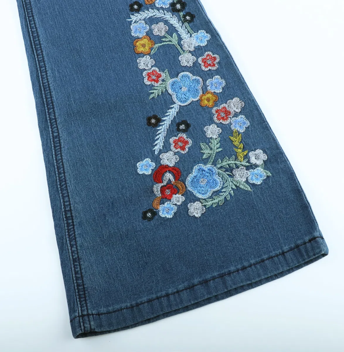 XKBHYD Ladies Embroidered Jeans Womens Wide Leg Bell Bottom Denim Pants Vintage Stretch Butt Lifting Washed Jeans