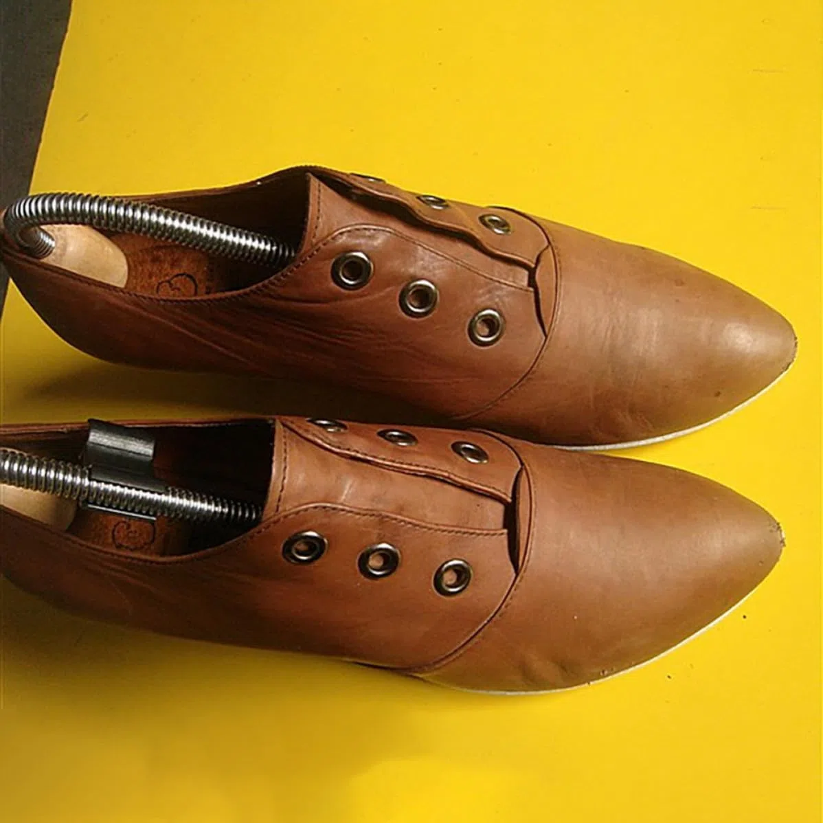 MAGICLULU 4 Pares de Hormas Ajustables de Madera y Metal para Zapatos de Hombre y Mujer Diseño de Resorte que Conserva la Forma y Previene Arrugas