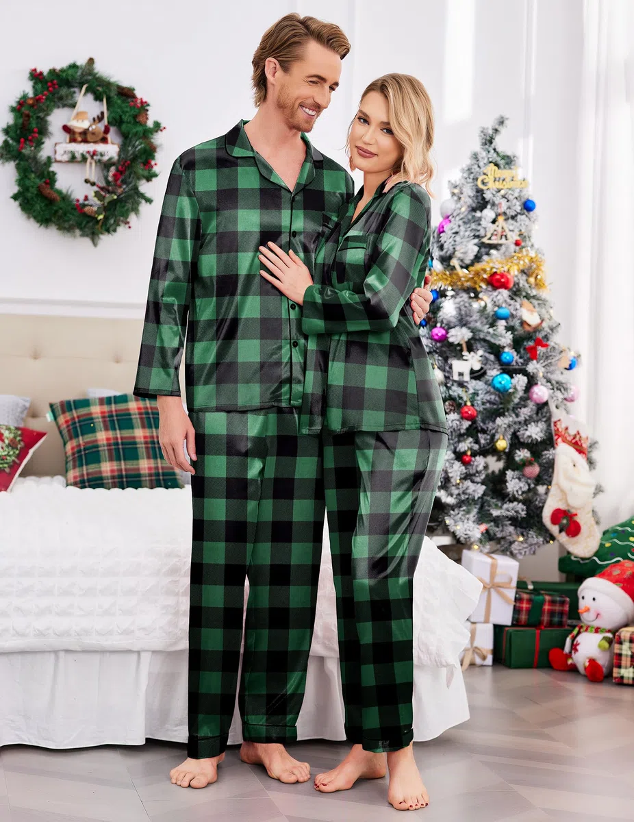 Ekouaer Pijamas a juego para parejas, de seda, de manga larga, de satén, suave, con botones, tallas S-XXL, Cuadros negros y verdes., Medium