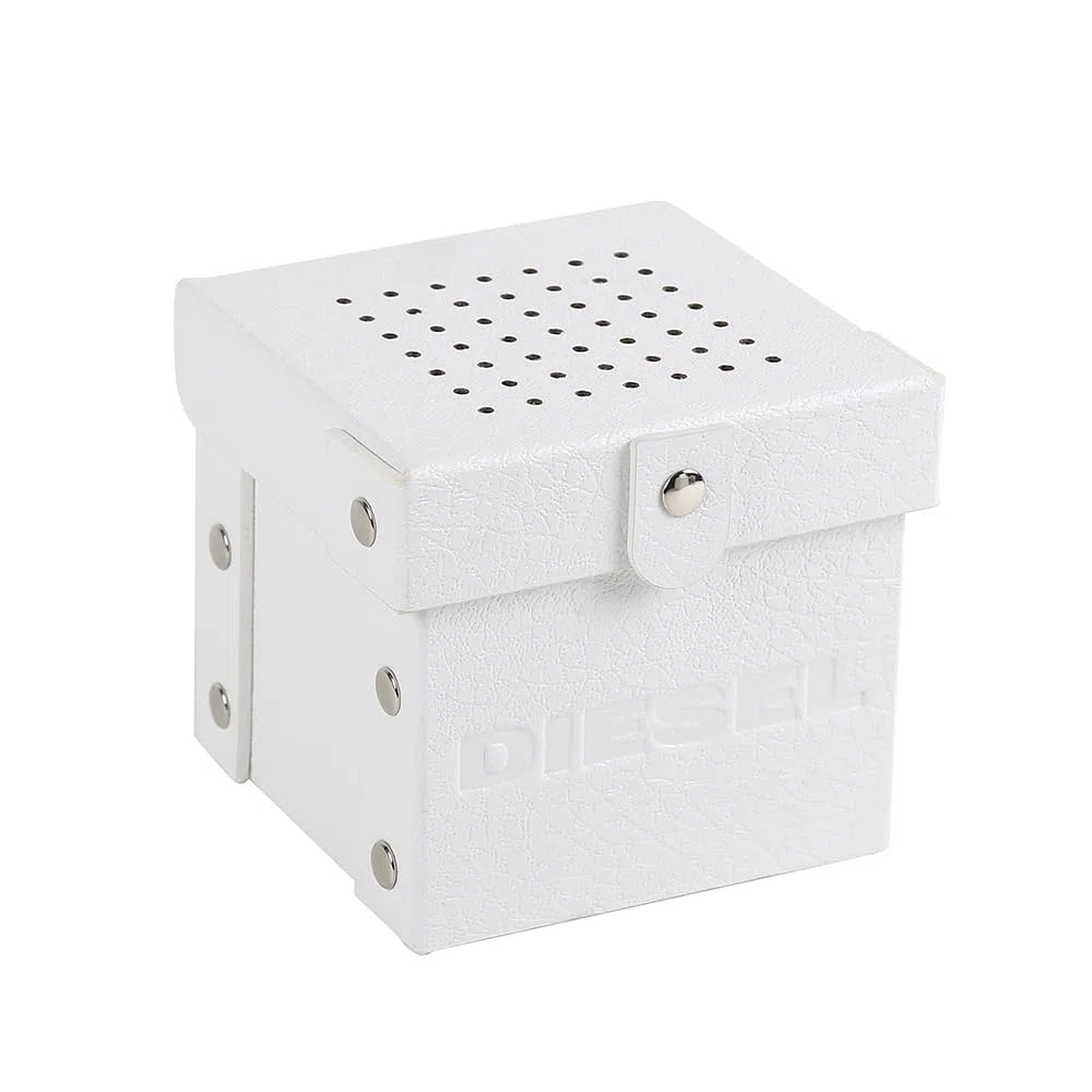 Diesel Reloj para hombre Mega Chief, movimiento cronógrafo de cuarzo, caja de acero inoxidable plateado de 59 mm con correa de acero inoxidable, DZ4308