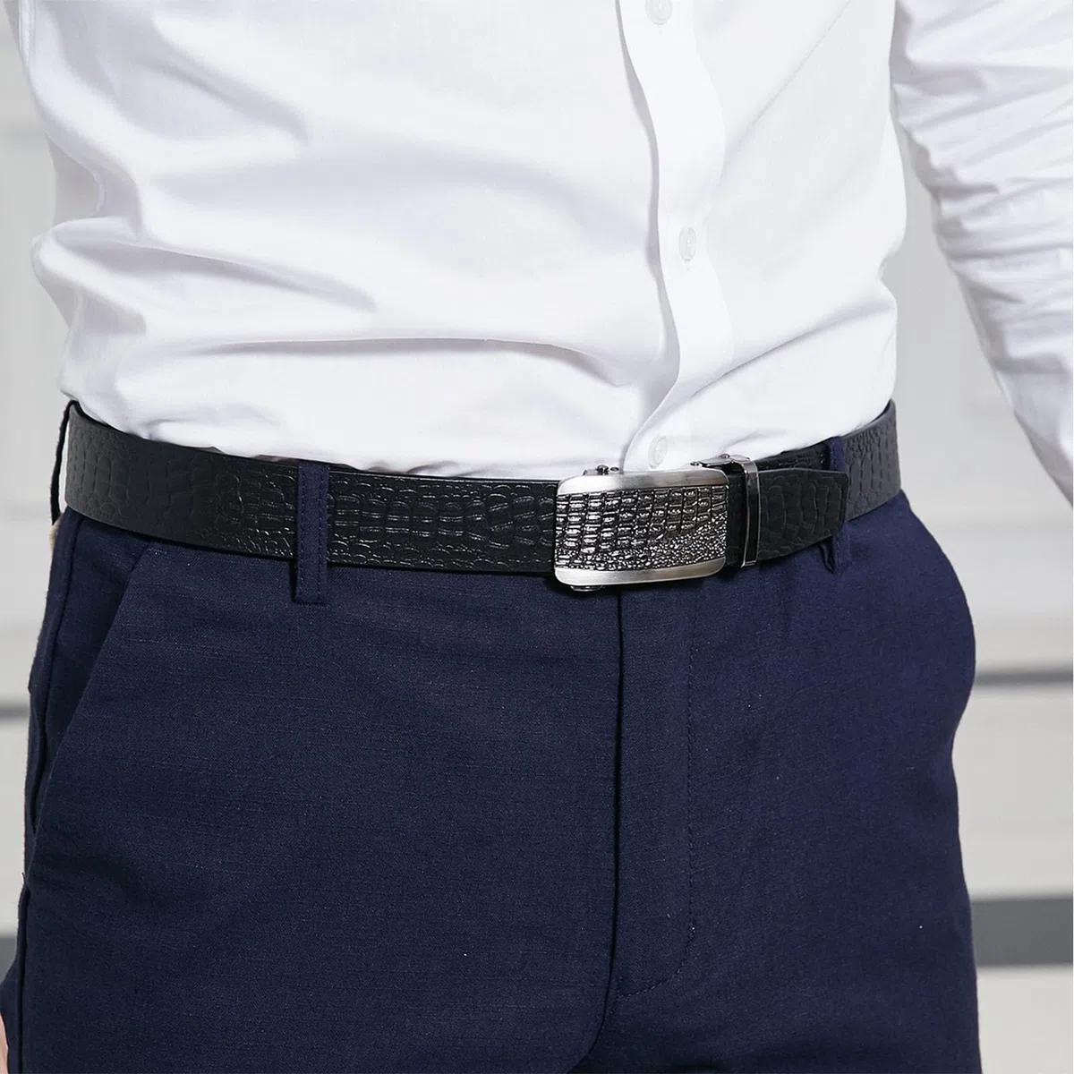 Cinturones Hombre Trinquete, Cinturones de Cuero Genuino Ajustable Negocio, Cinturón Lujo Casual Moda con Hebilla Metal Automática Grabada 3D en Aleación,Negro,115CM/45.3''