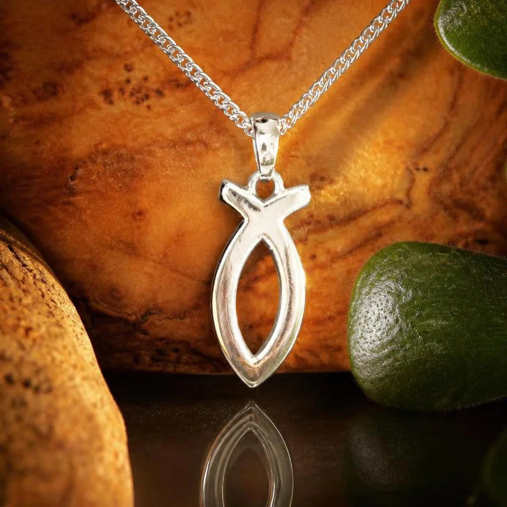 Set de colgante de plata con Ichty plano de 17 mm, símbolo del pez de Jesús con cadena estilo panzer brillante de 42 cm, plata de ley 925 de Clever Schmuck