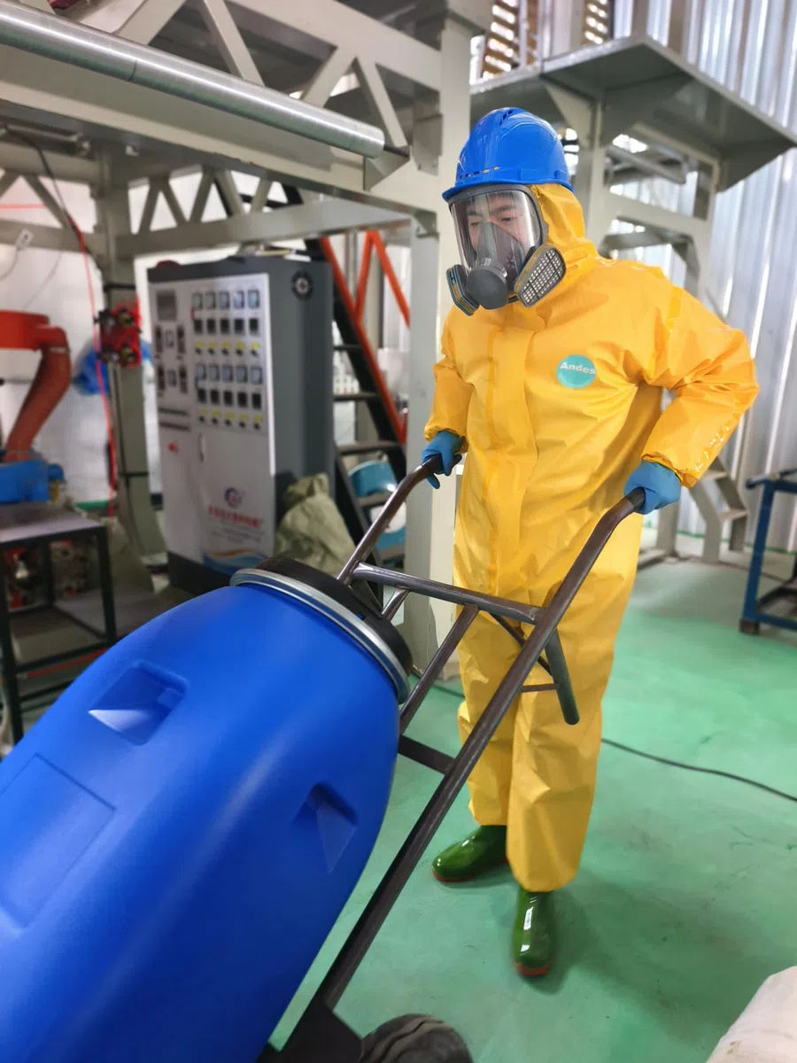 Andes Safety Overol de poliéster resistente con capucha y puños elásticos, amarillo, traje de trabajo de protección química