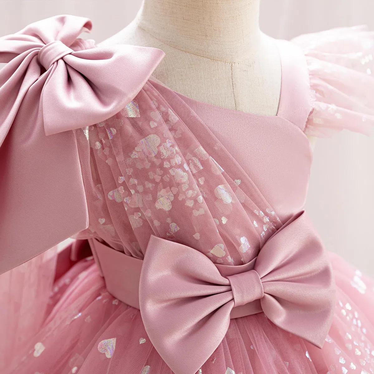 OBEEII Vestido de concurso para niñas pequeñas, vestido de tul con lentejuelas y corazón, vestido de tutú de flores para boda, princesa, fiesta de cumpleaños, vestido de graduación