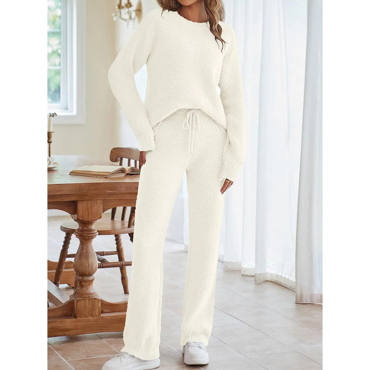 Conjunto completo de 2 piezas de forro polar mullido de manga larga para mujer, conjunto completo de suéter de felpa de pierna ancha, pantalones rectos, conjuntos de pijama de otoño e invierno, Reino