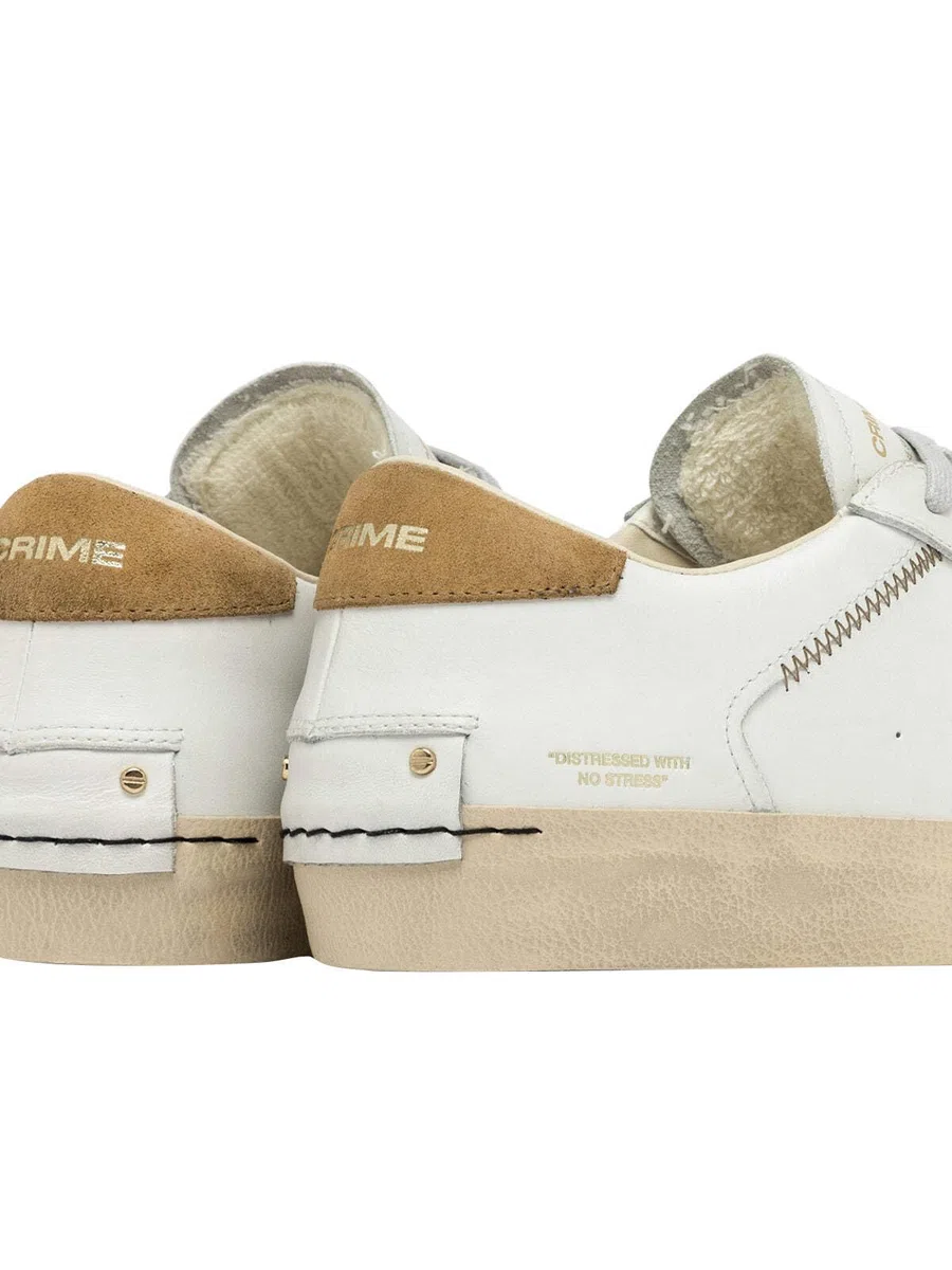 Crime London Zapatillas bajas Distressed blancas y beige