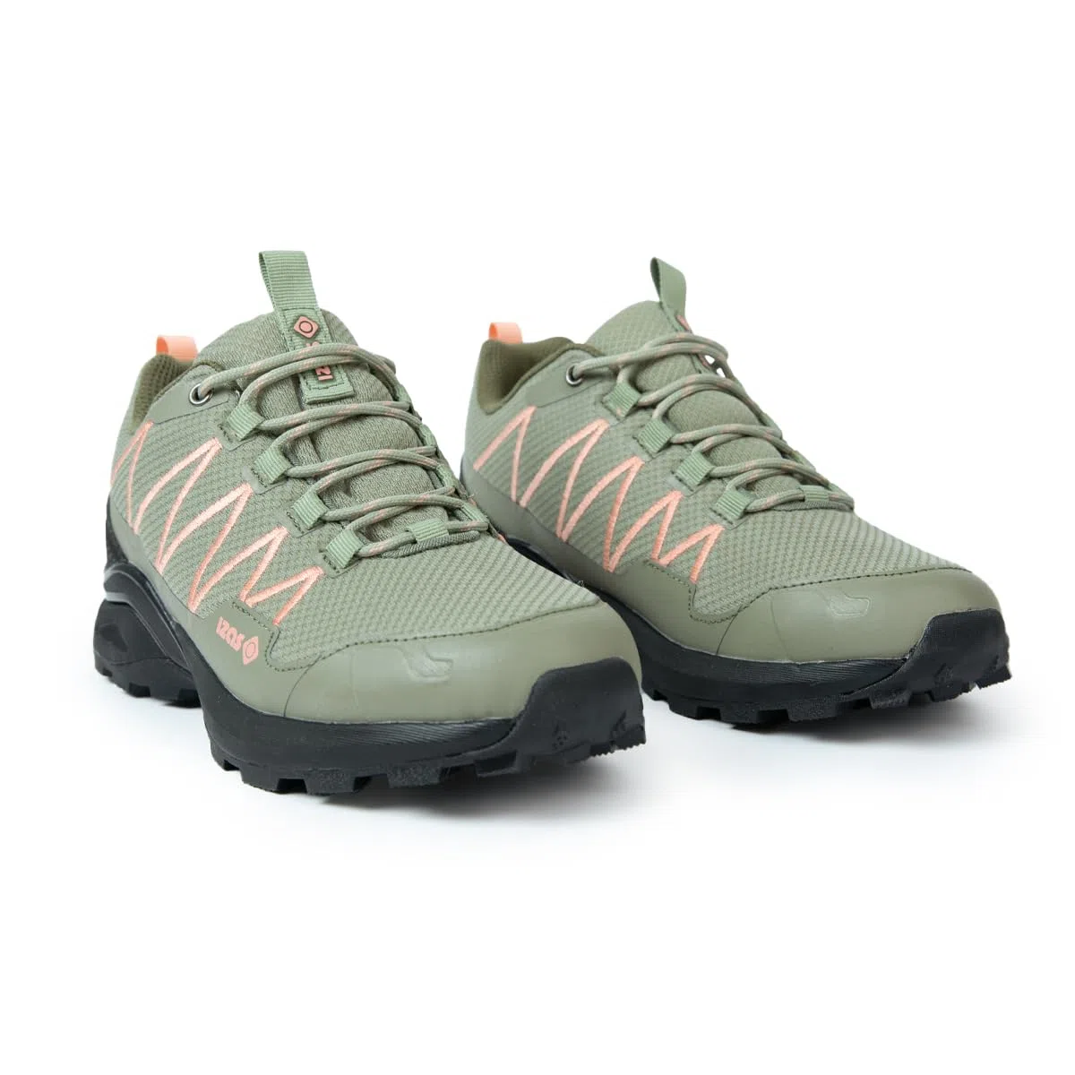 Izas Apex M Zapatilla de Senderismo para Hombre. Rendimiento en Media y Corta Distancia