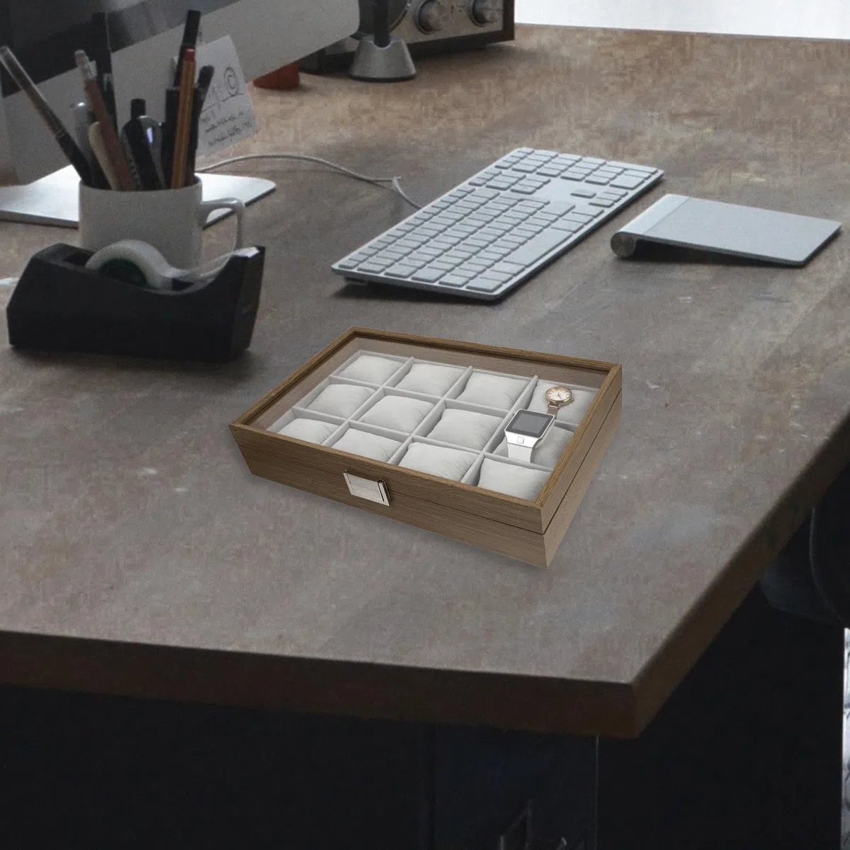 Caja organizadora de relojes de madera con 12 ranuras grandes y 12 almohadas suaves, ideal para joyas y uso personal