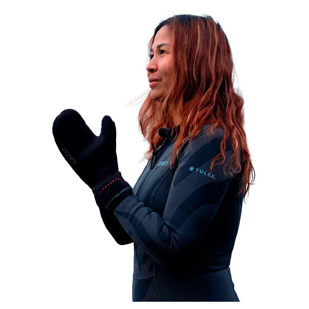 ZONE3 2024 Thermo Tech Warmth Swim Mitts NA24UHTM101 - Black/Silver/Red
