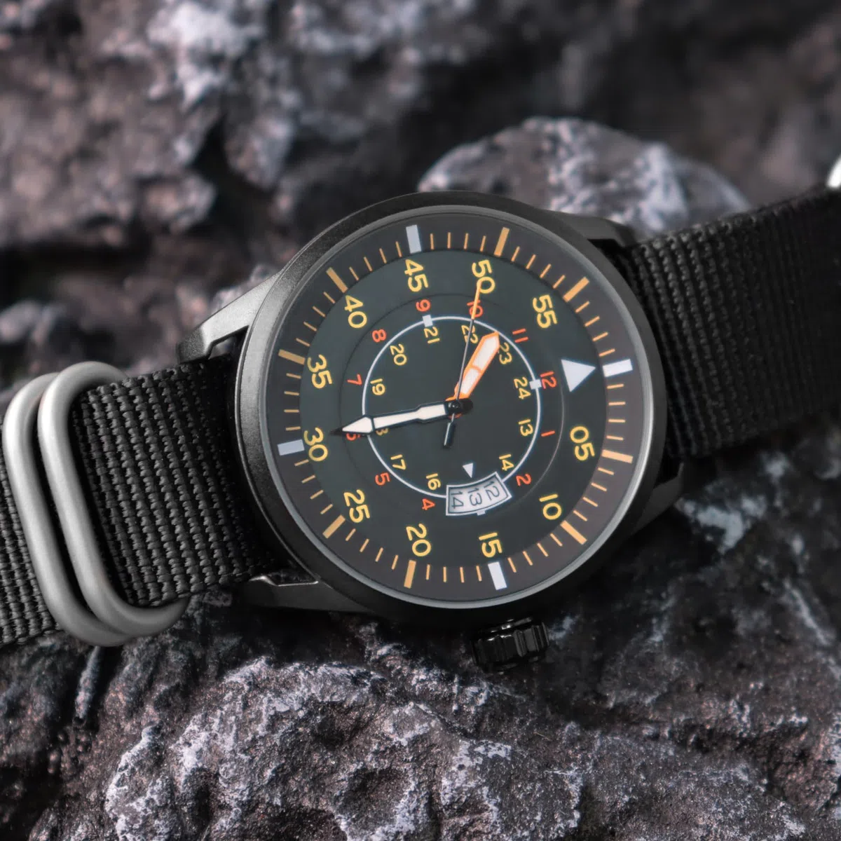 addies Reloj militar de 44 mm para hombre, pantalla de 3 fechas, resistente al agua, resistente al agua, para exteriores, correa de nailon de secado rápido