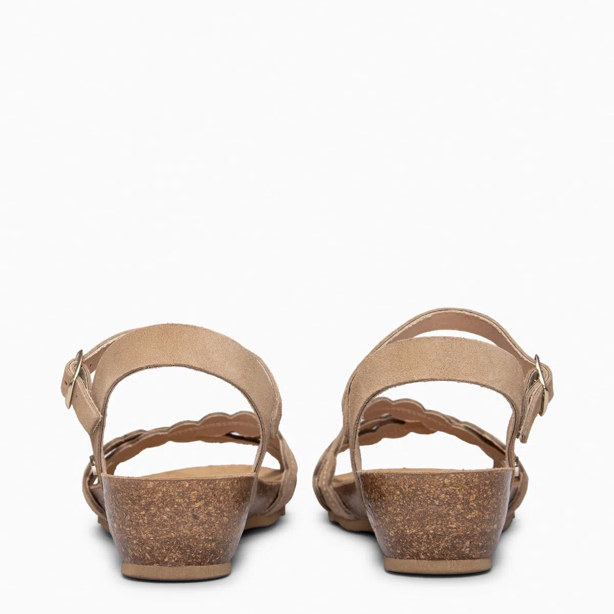 miMaO. Sandalias BIO con cuña. Fabricado en España