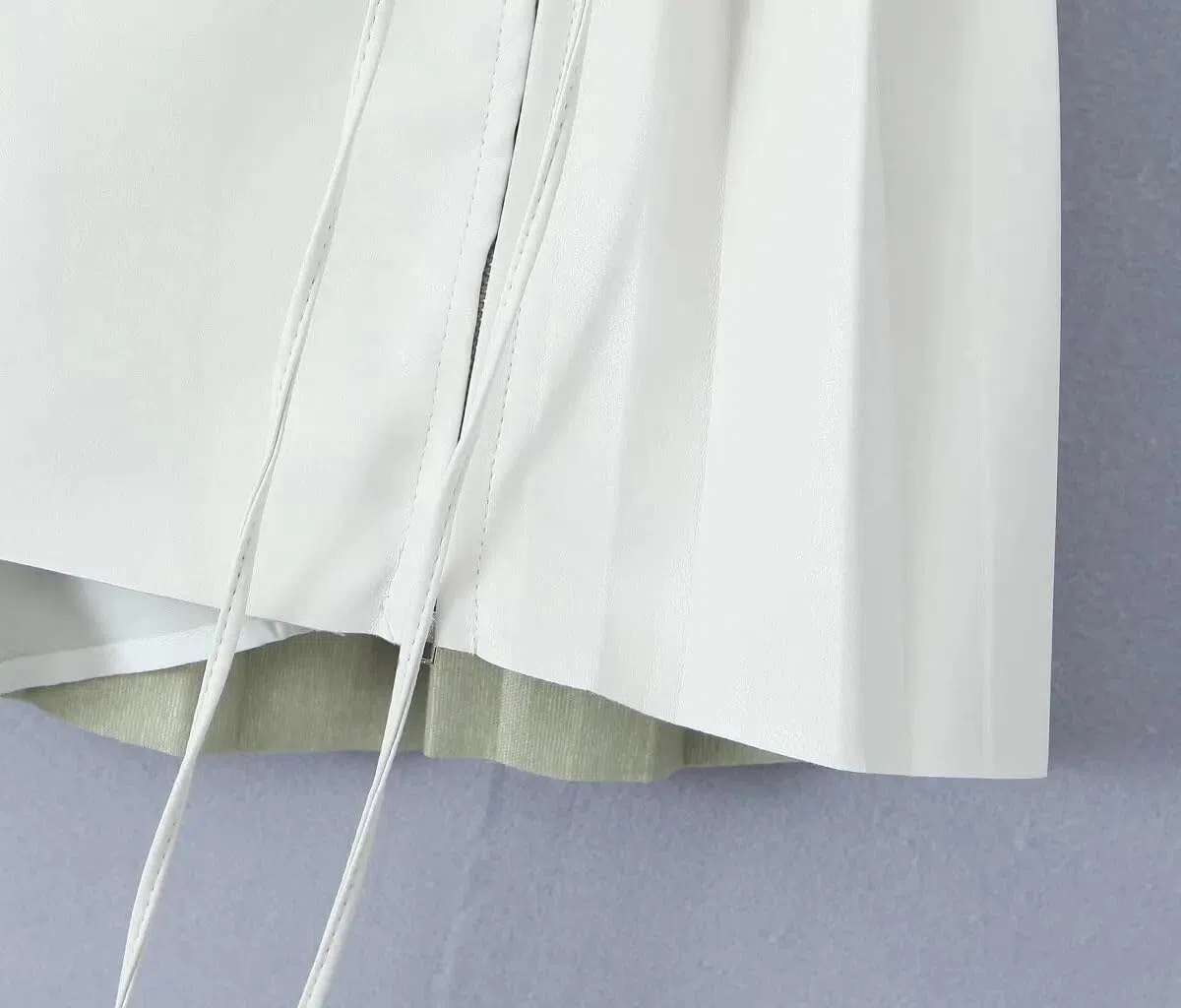 Faldas de piel sintética Y2K para mujer, minifalda plisada de piel sintética de cintura alta con pantalones cortos