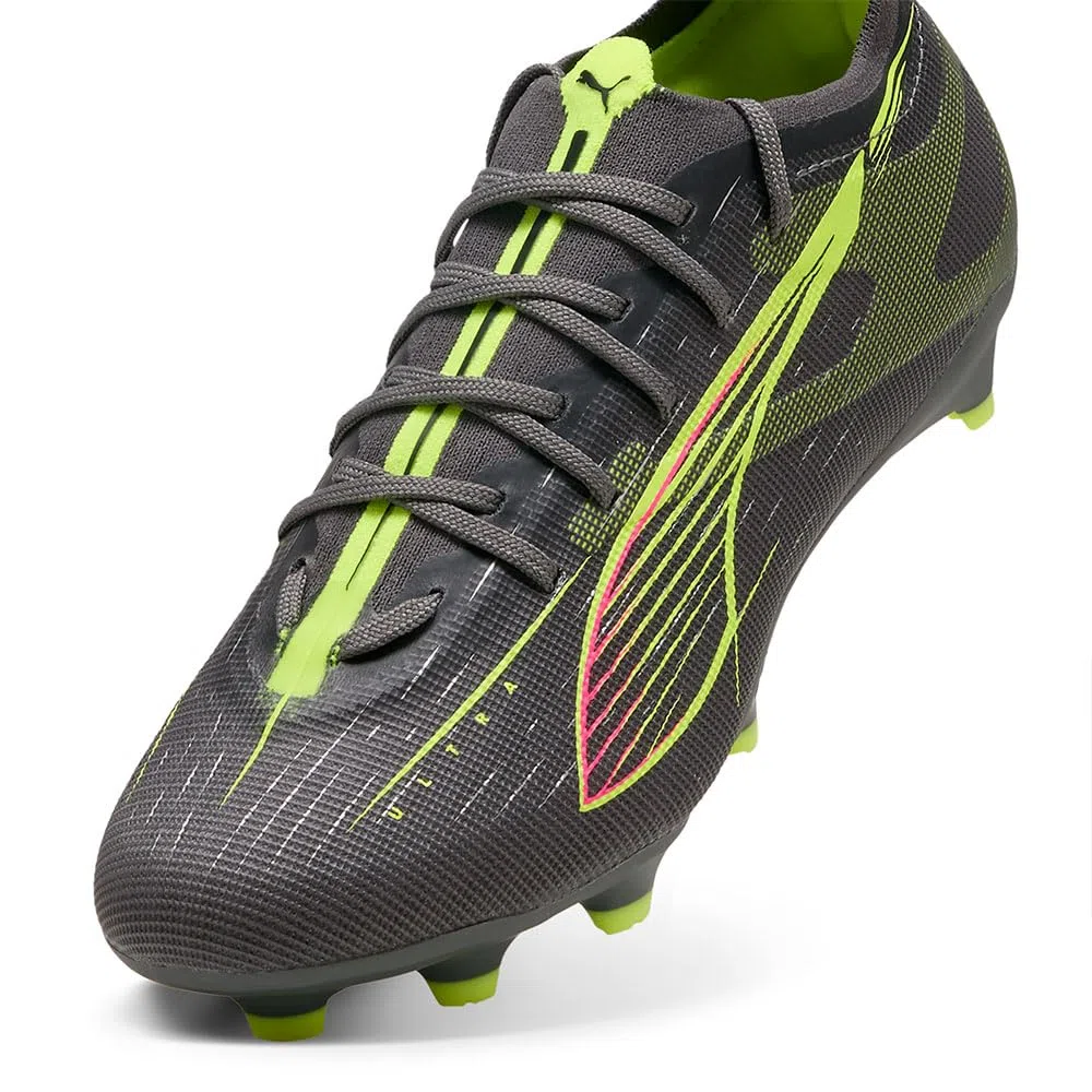 PUMA Ultra 5 Pro FG/AG Jr Soccer ShoeUnisex Adulto