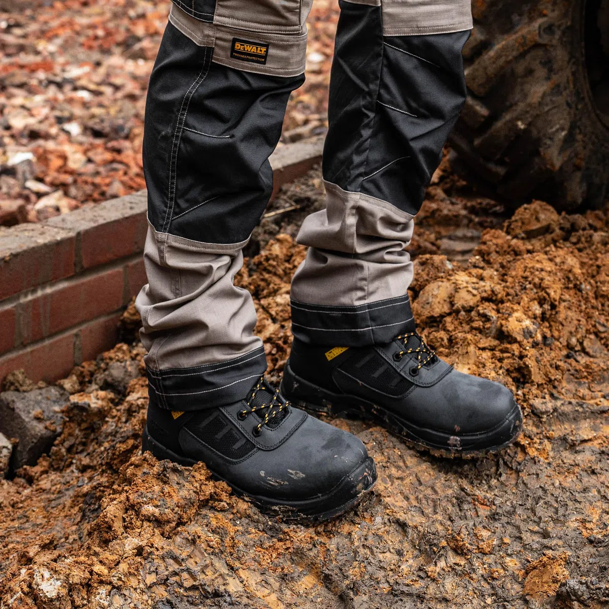 DEWALT Douglas - Botas de seguridad impermeables con punta de acero para hombre, talla 43, color negro