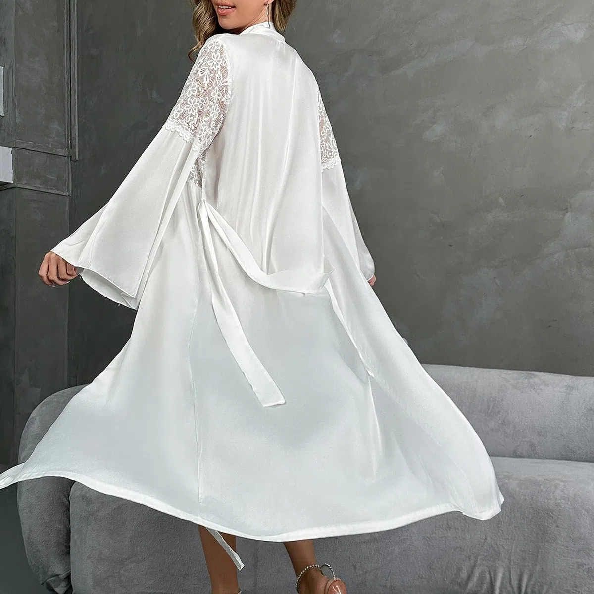 Bata de satén para novia, ropa de dormir blanca de manga larga, ropa de dormir ligera para mujer, para bodas, spa y hogar