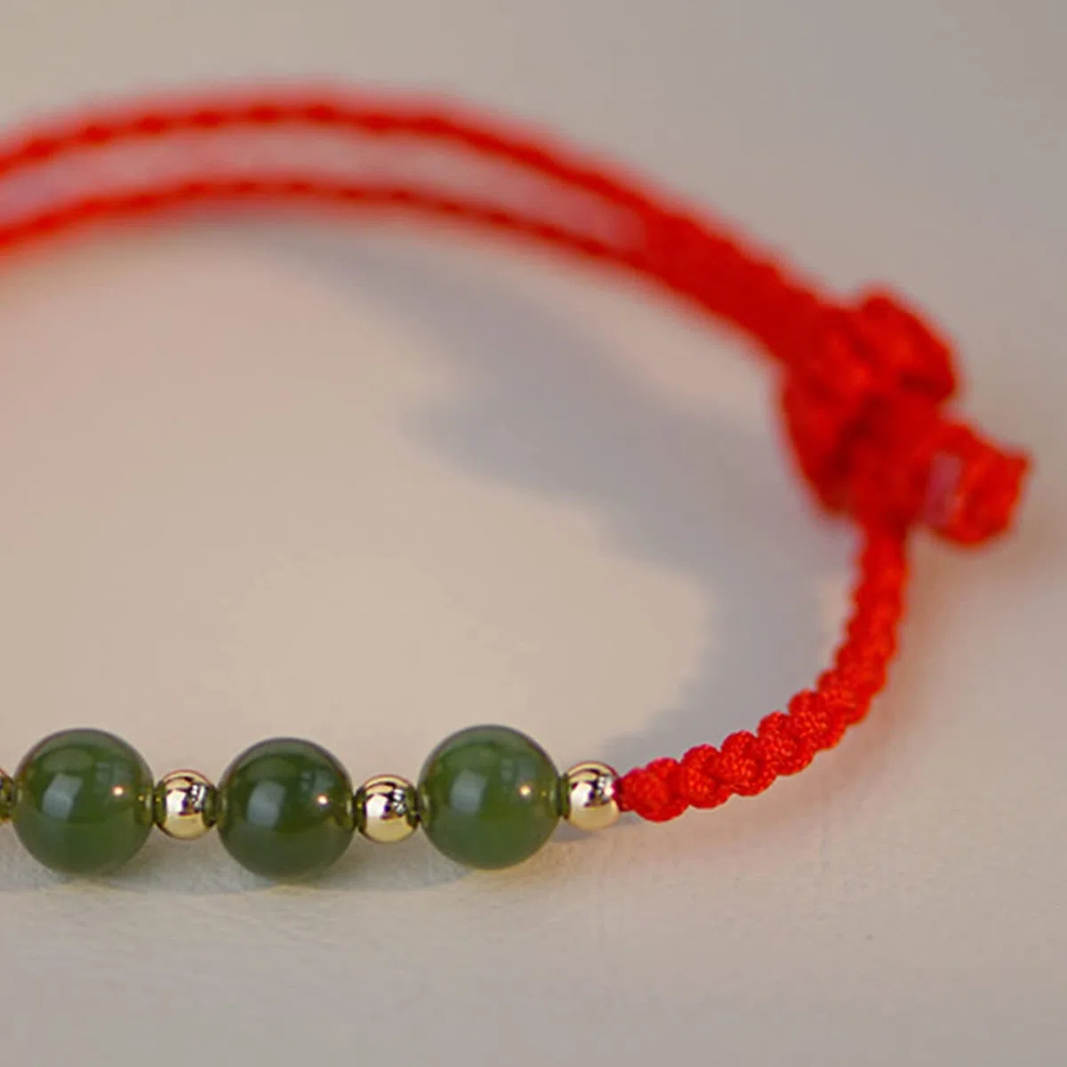 Pulsera de cuentas, pulsera de cristal, pulsera de hilo rojo, pulsera de jade hetiano natural, pulsera de riqueza for mujeres, pulsera de jade verde, pulsera roja ajustable, pulsera de jade amuleto fo