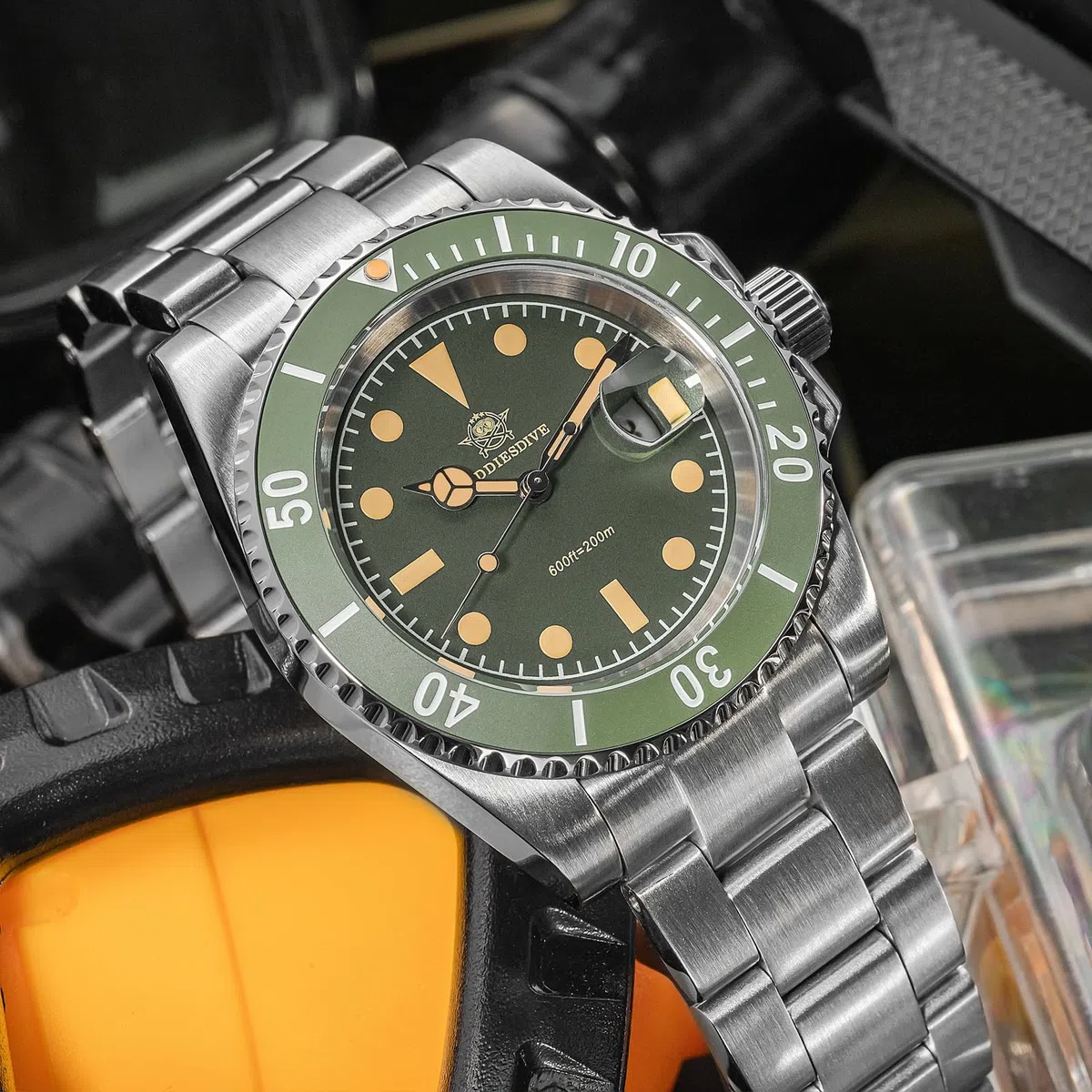 ADDIESDIVE Reloj de cuarzo para hombre de 41 mm, pulsera de acero inoxidable, reloj de buceo